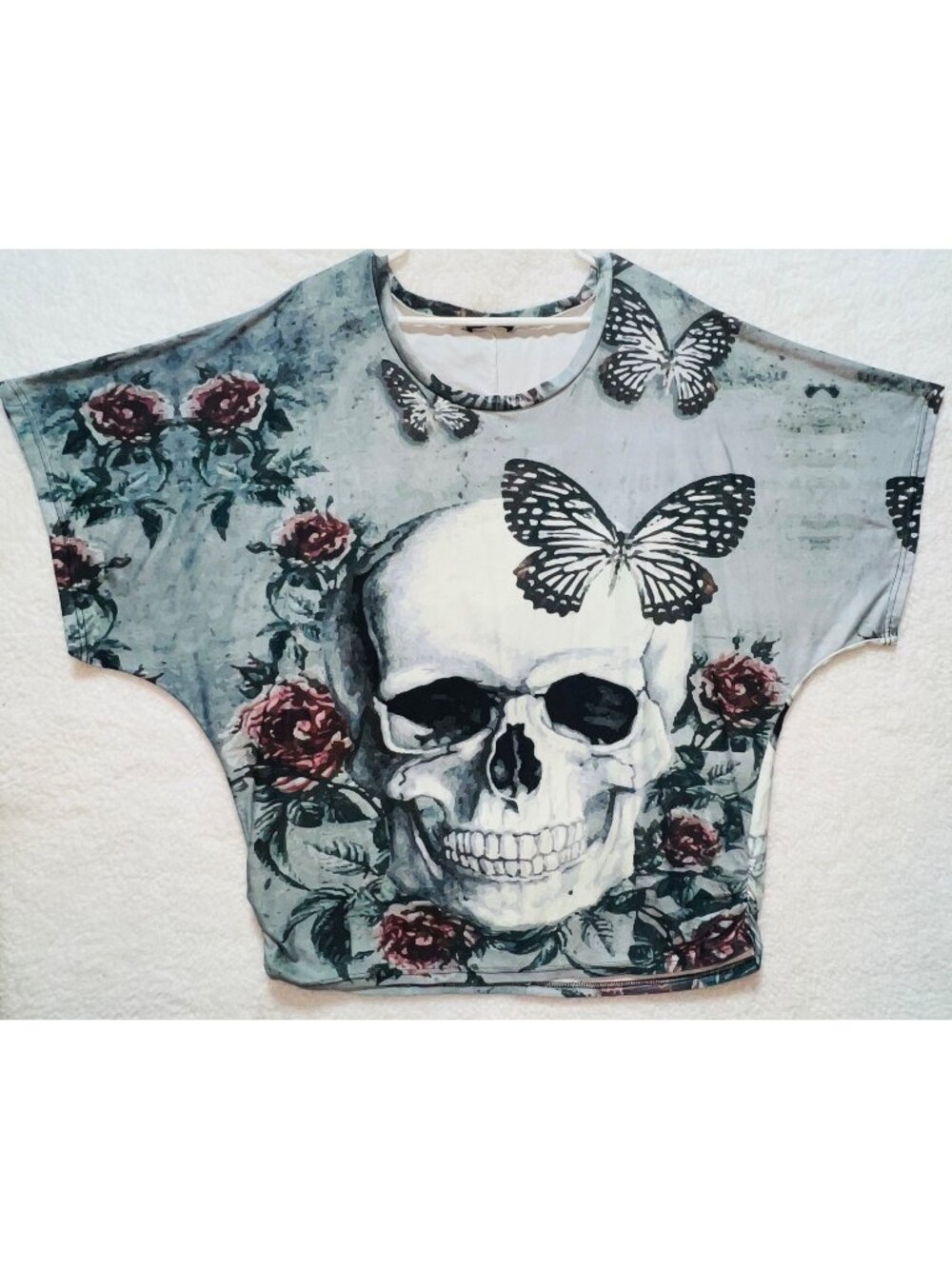 Skull Butterfly 3XL Graphic Dolman Sleeve Top wFloral Pattern and Ruched sides